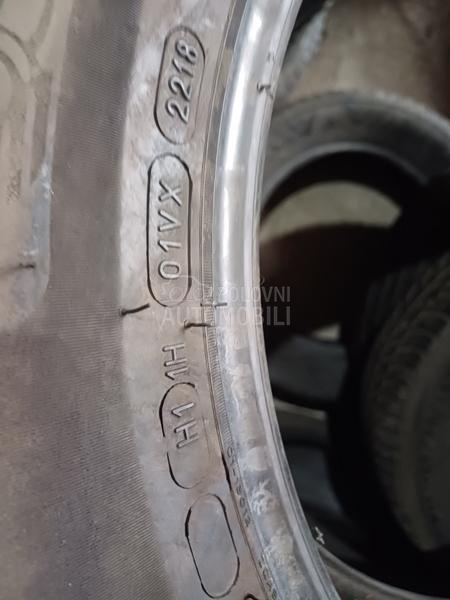 Michelin 235/60 R17 Zimska