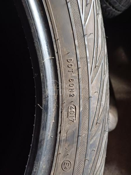 Nokian 255/55 R19 Zimska