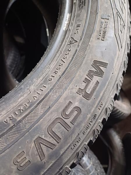 Nokian 255/55 R19 Zimska