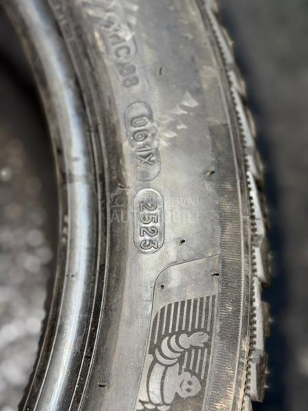 Michelin 245/40 R18 Zimska