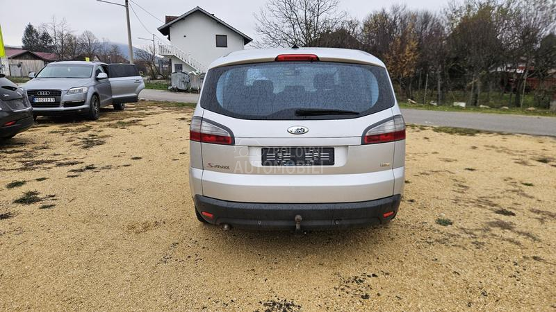 Ford S-Max 