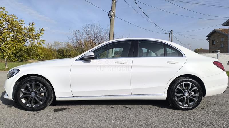 Mercedes Benz C 220 