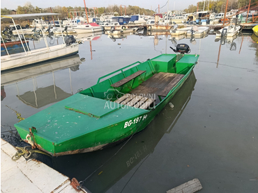 Metalni camac i motor