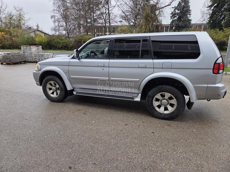 Mitsubishi Pajero Sport 