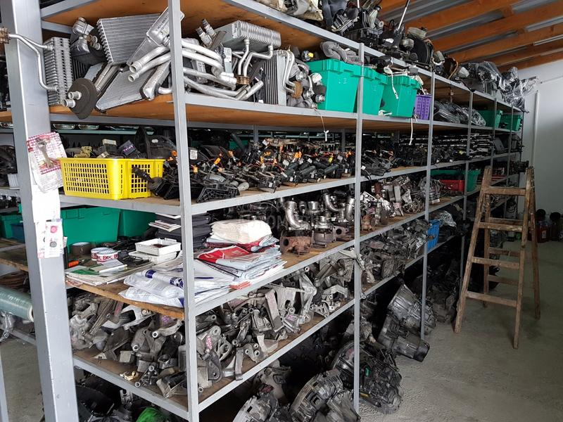 FAR HAUBA BRANIK KRILO