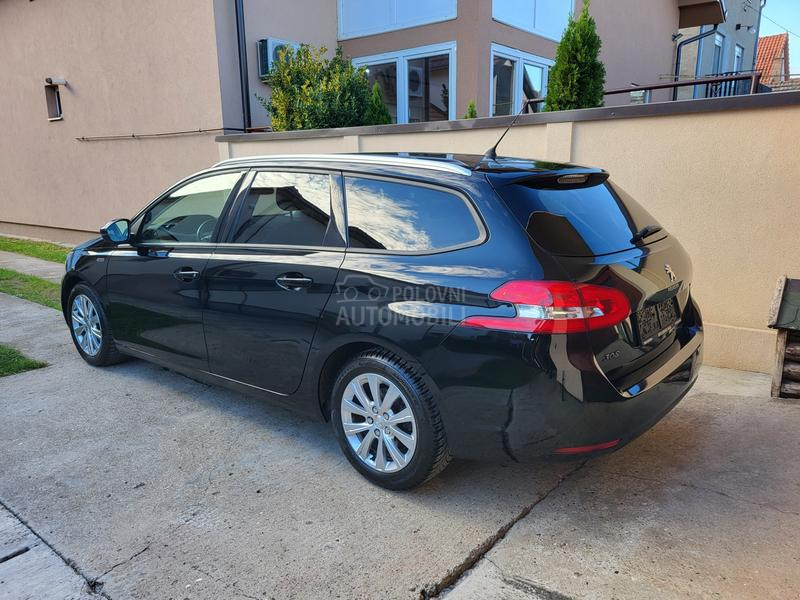 Peugeot 308 1.6blueHdi STYLE