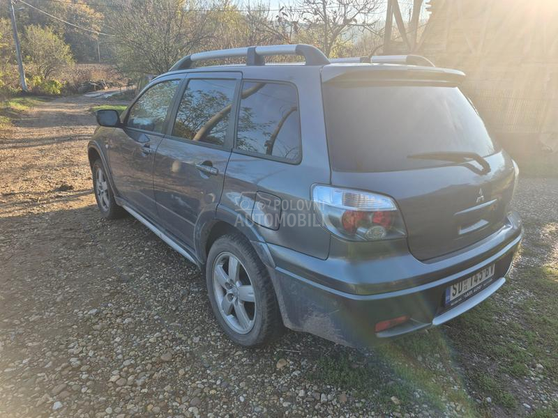 Mitsubishi Outlander 2.0