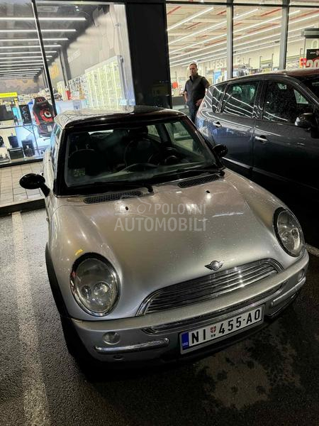 MINI Cooper 