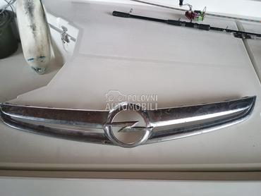 Maska branika za Opel Zafira od 2013. do 2016. god.