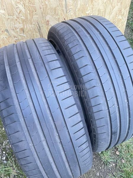 Pirelli 255/40 R21 Letnja