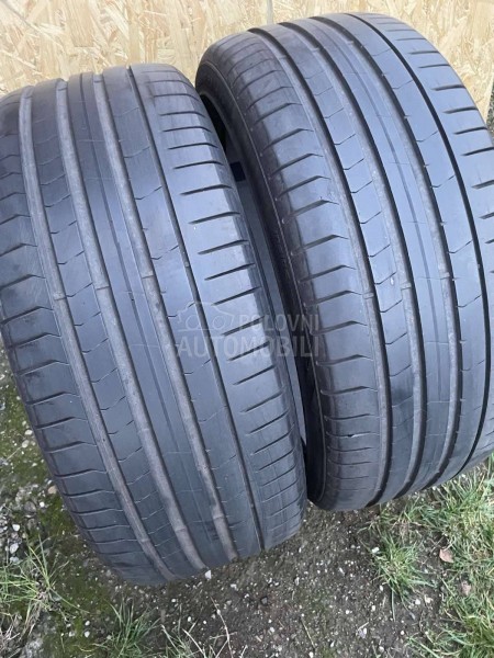 Pirelli 255/40 R21 Letnja