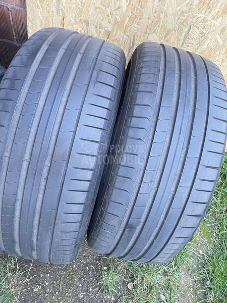 Pirelli 255/40 R21 Letnja