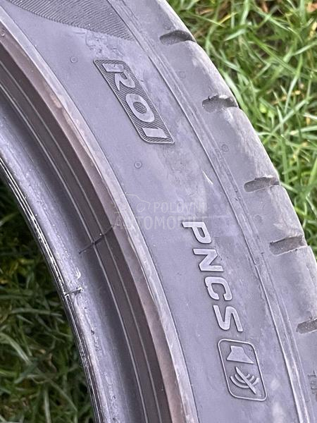 Pirelli 255/40 R21 Letnja