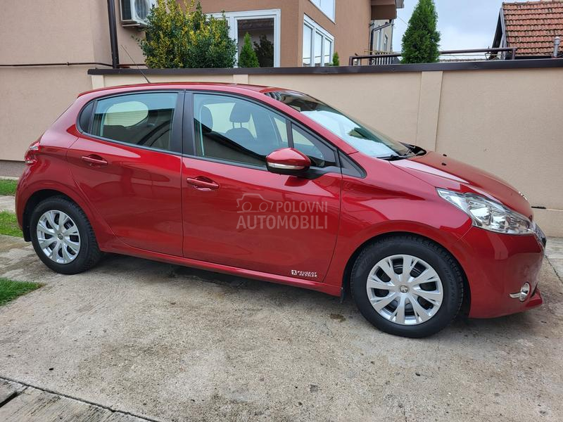 Peugeot 208 1.6e-hdi
