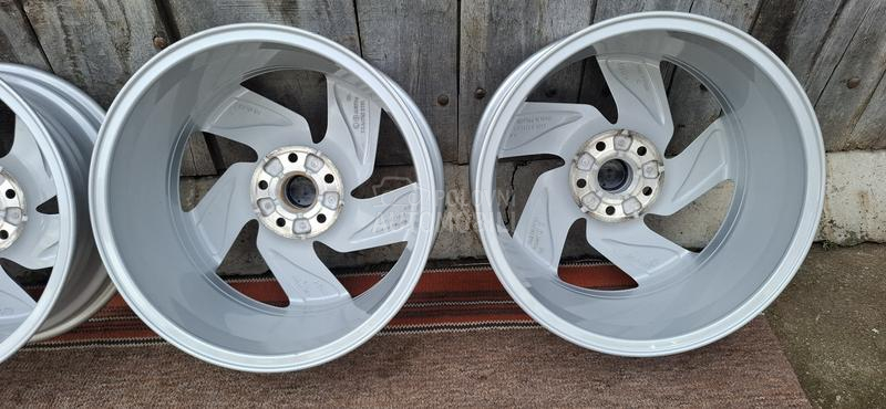 Aluminijumske felne vw gti golf 8 17" 5 x 112