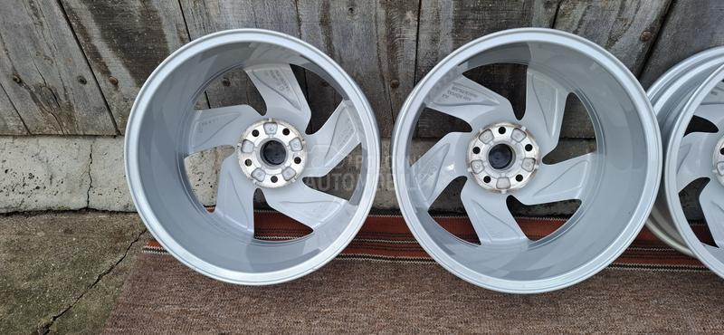 Aluminijumske felne vw gti golf 8 17" 5 x 112