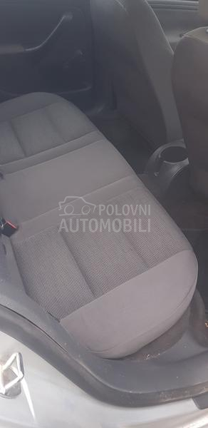 Volkswagen Golf 5 1.9