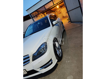 Mercedes Benz C 220 2.2 CDI