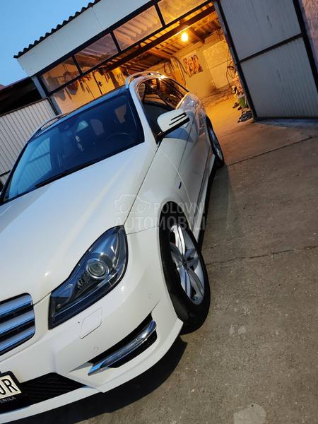 Mercedes Benz C 220 2.2 CDI