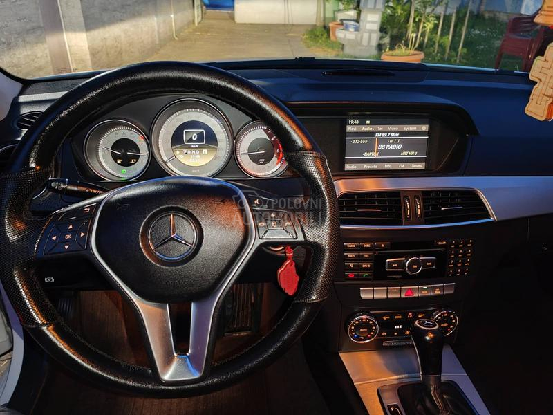Mercedes Benz C 220 2.2 CDI