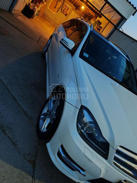 Mercedes Benz C 220 2.2 CDI