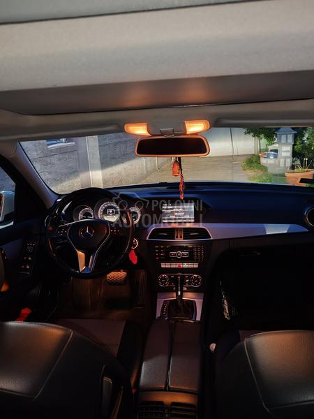 Mercedes Benz C 220 2.2 CDI