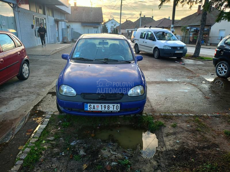 Opel Corsa B 1.0