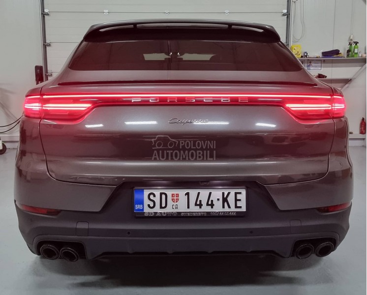 Porsche Cayenne 3.0 V6 coupe