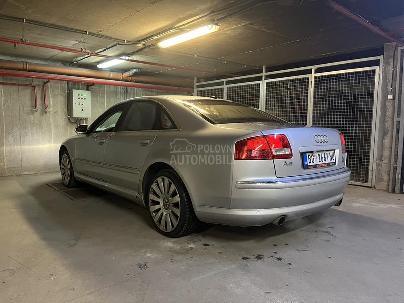 Audi A8 4.2i