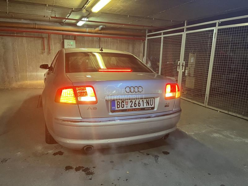 Audi A8 4.2i