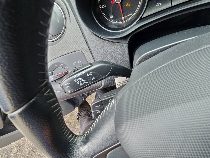 Seat Ibiza 16TDl STYLE  KREDlT