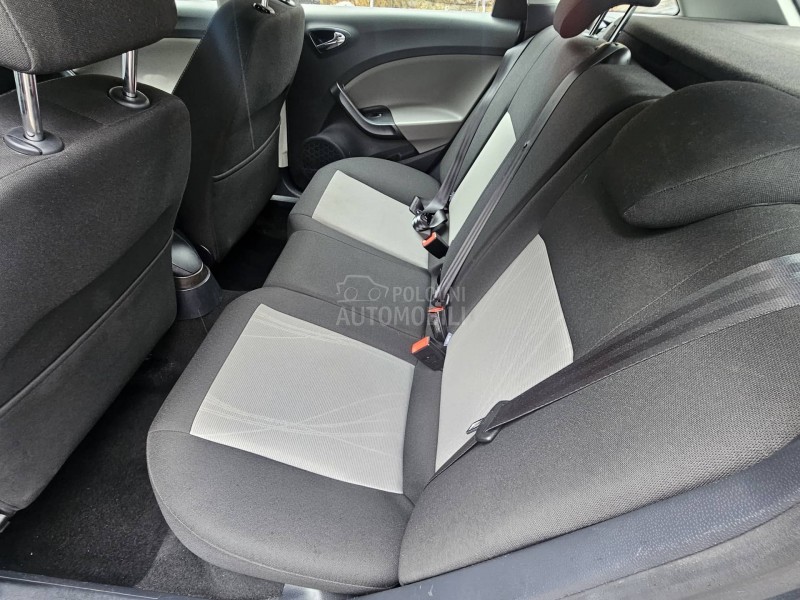 Seat Ibiza 16TDl STYLE  KREDlT