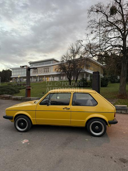 Volkswagen Golf 1 JGL