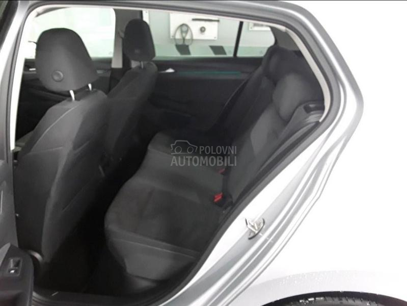 Volkswagen Golf 8 Style