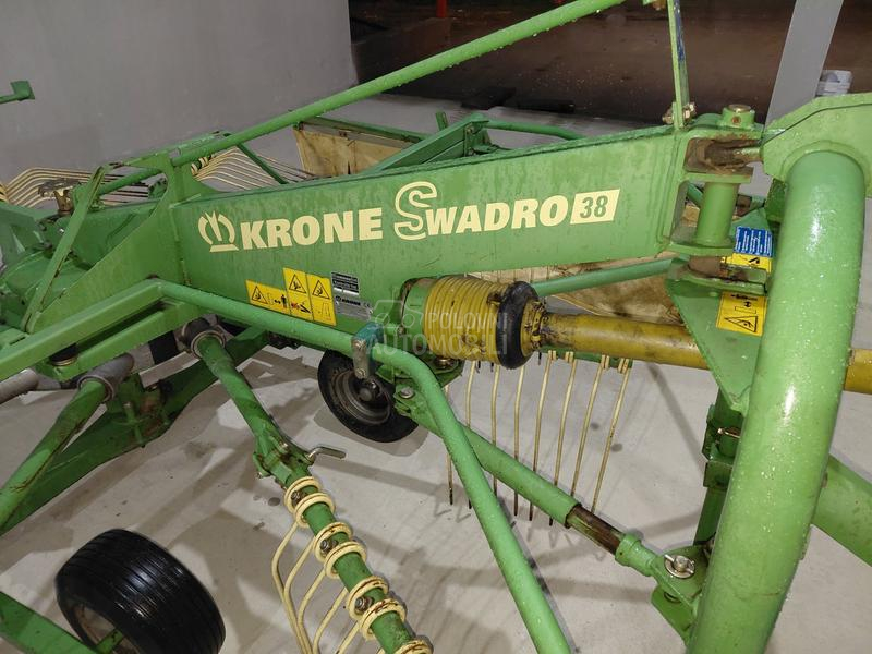 Krone Swadro 38