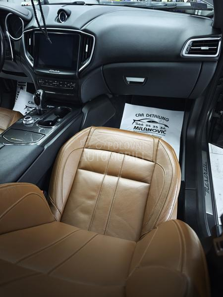 Maserati Ghibli 