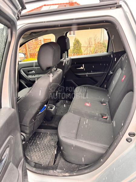 Dacia Duster 4x4 N1