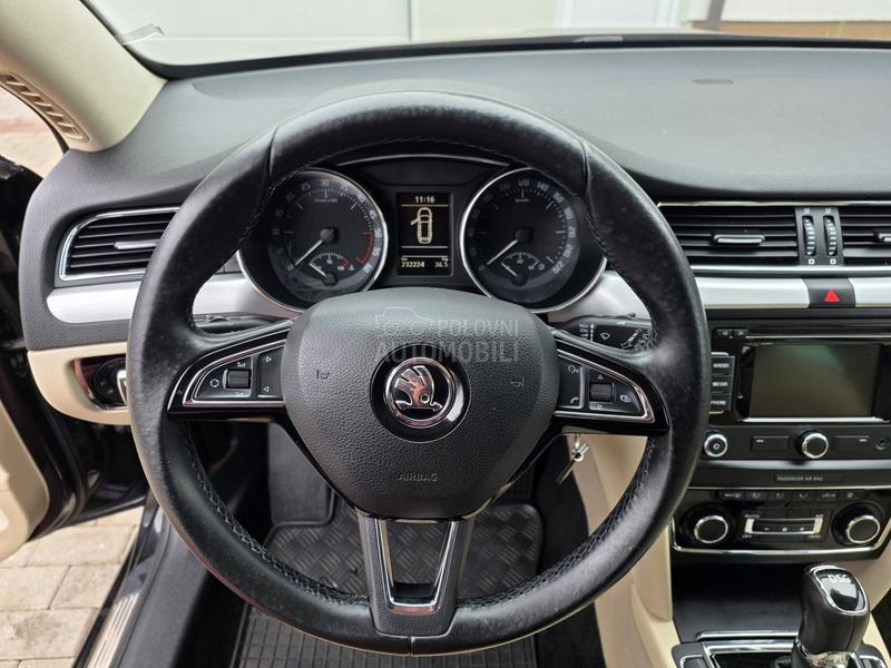 Škoda Superb 2.0 TDI DSG STYLE