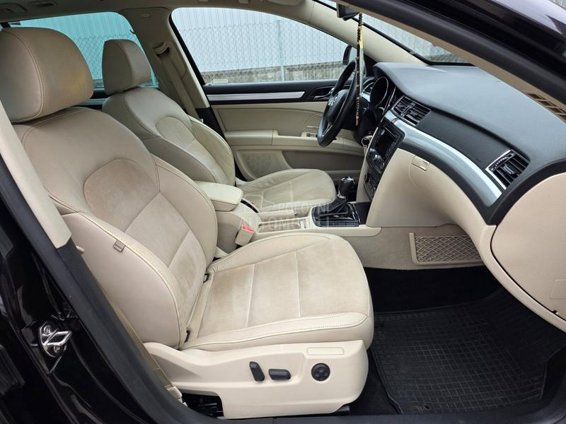 Škoda Superb 2.0 TDI DSG STYLE