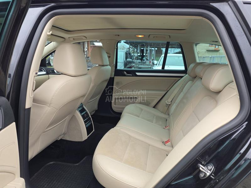 Škoda Superb 2.0 TDI DSG STYLE