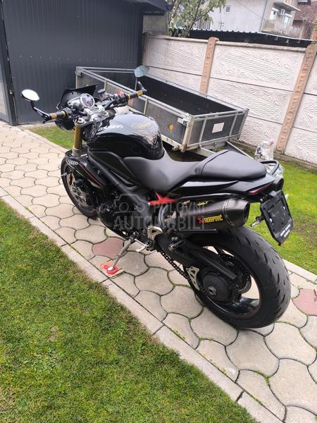Triumph Speed triple R