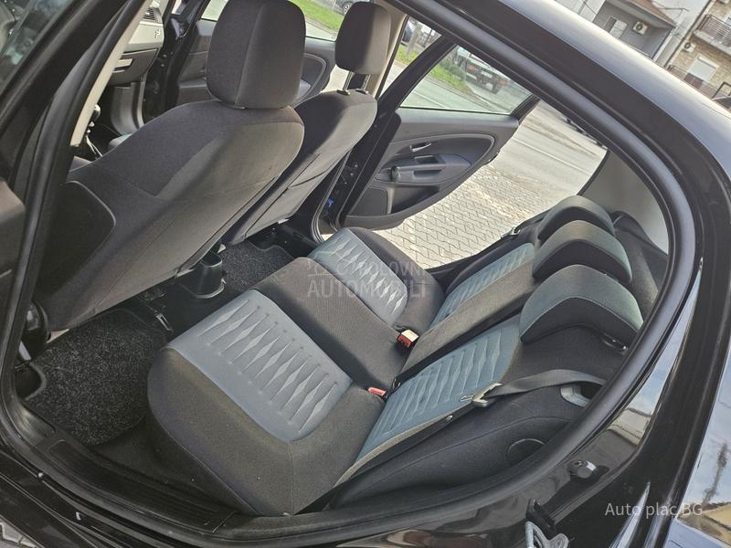 Fiat Grande Punto 1.4 8V AMORE