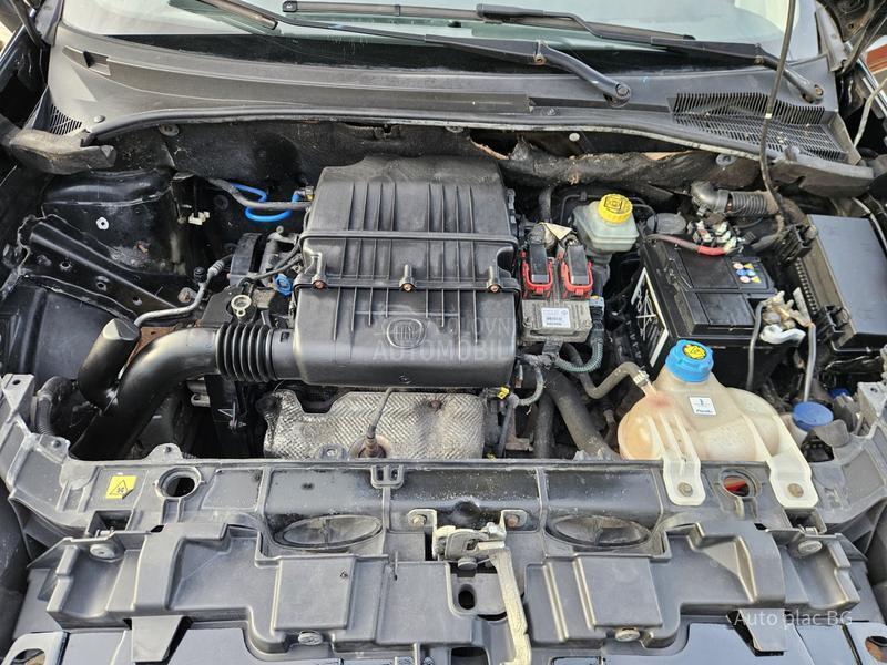 Fiat Grande Punto 1.4 8V AMORE