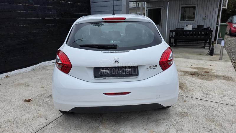 Peugeot 208 1.4 HDI