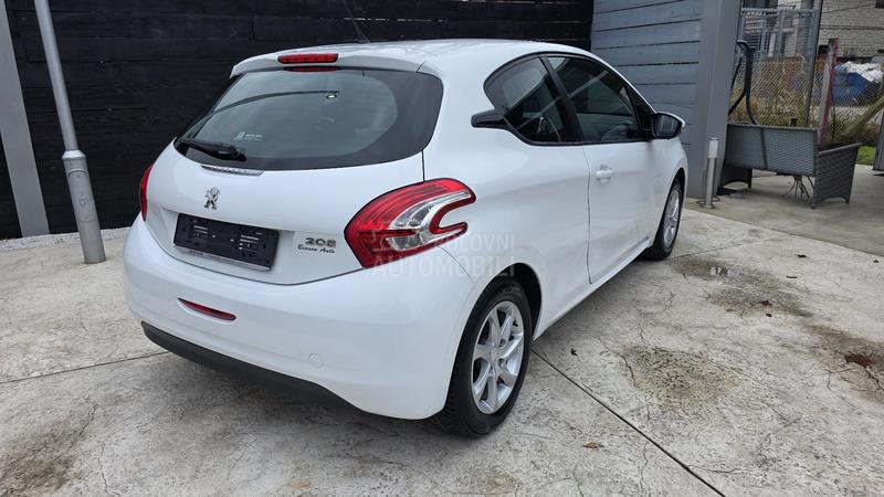 Peugeot 208 1.4 HDI