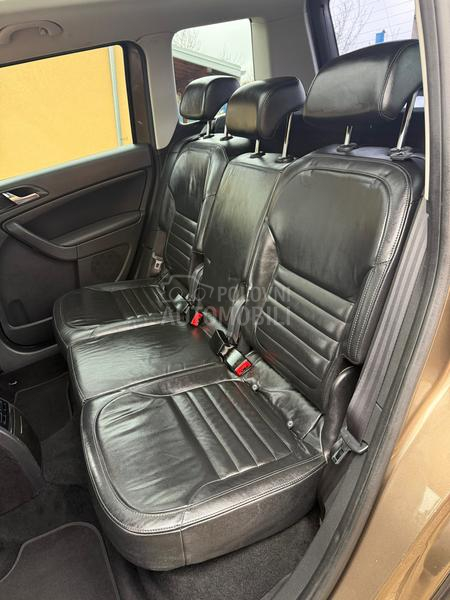 Škoda Yeti 4x4/NAVl/PAN0/K0ZA