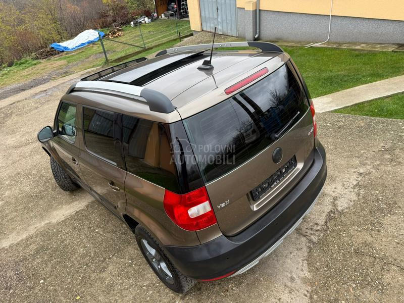 Škoda Yeti 4x4/NAVl/PAN0/K0ZA