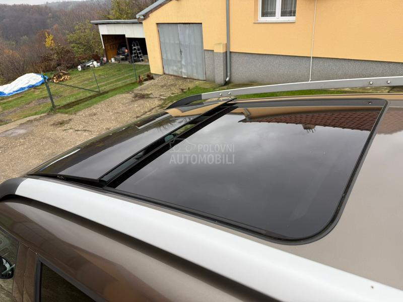 Škoda Yeti 4x4/NAVl/PAN0/K0ZA