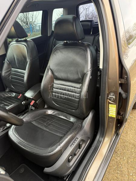 Škoda Yeti 4x4/NAVl/PAN0/K0ZA