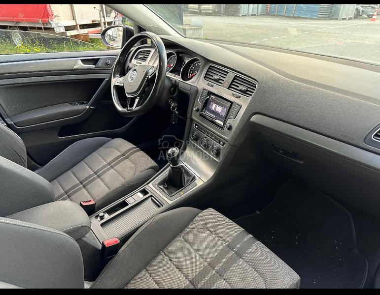 Volkswagen Golf 7 1.4 tsi
